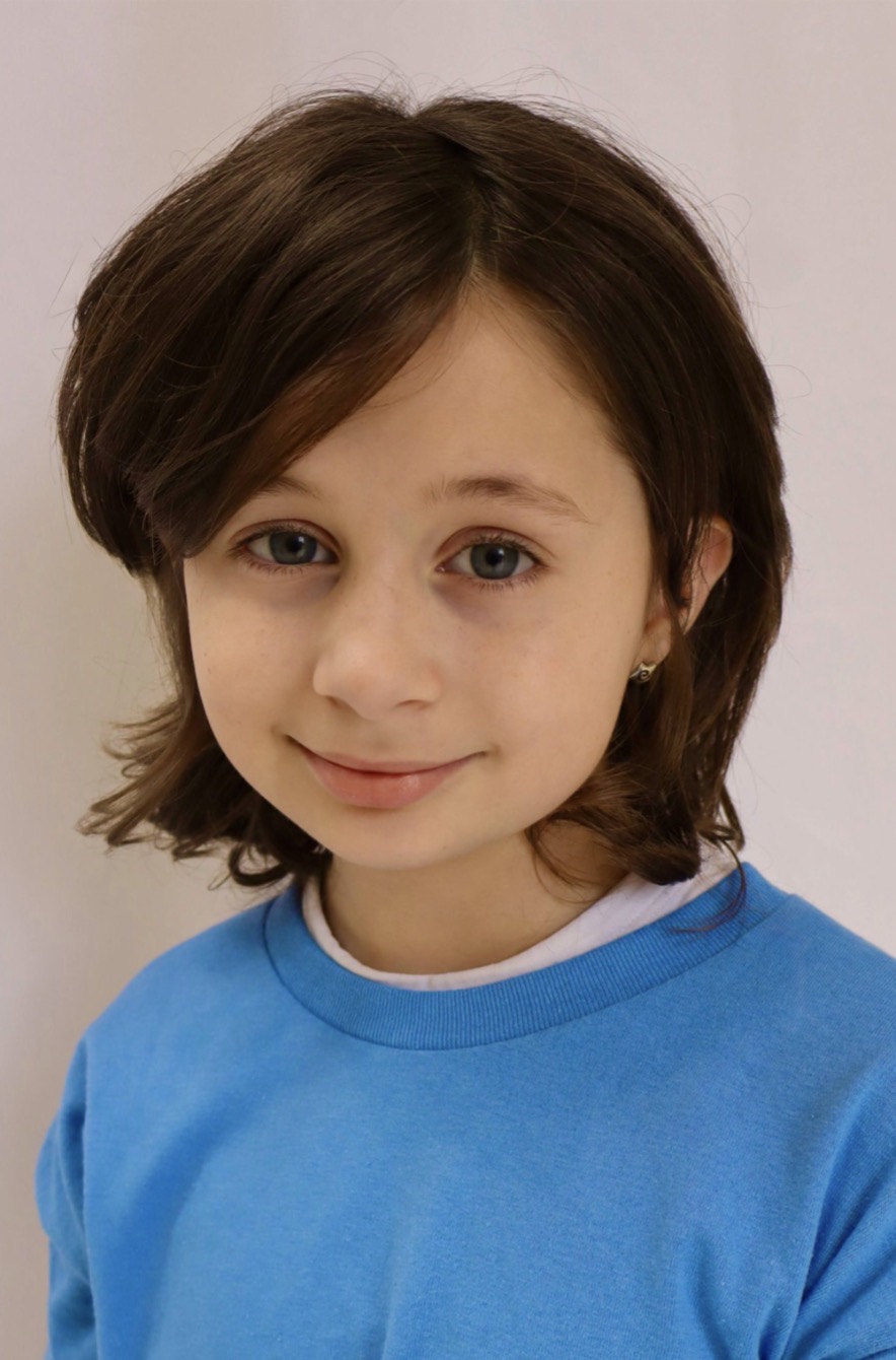 Lillian Henderson, cast portrait